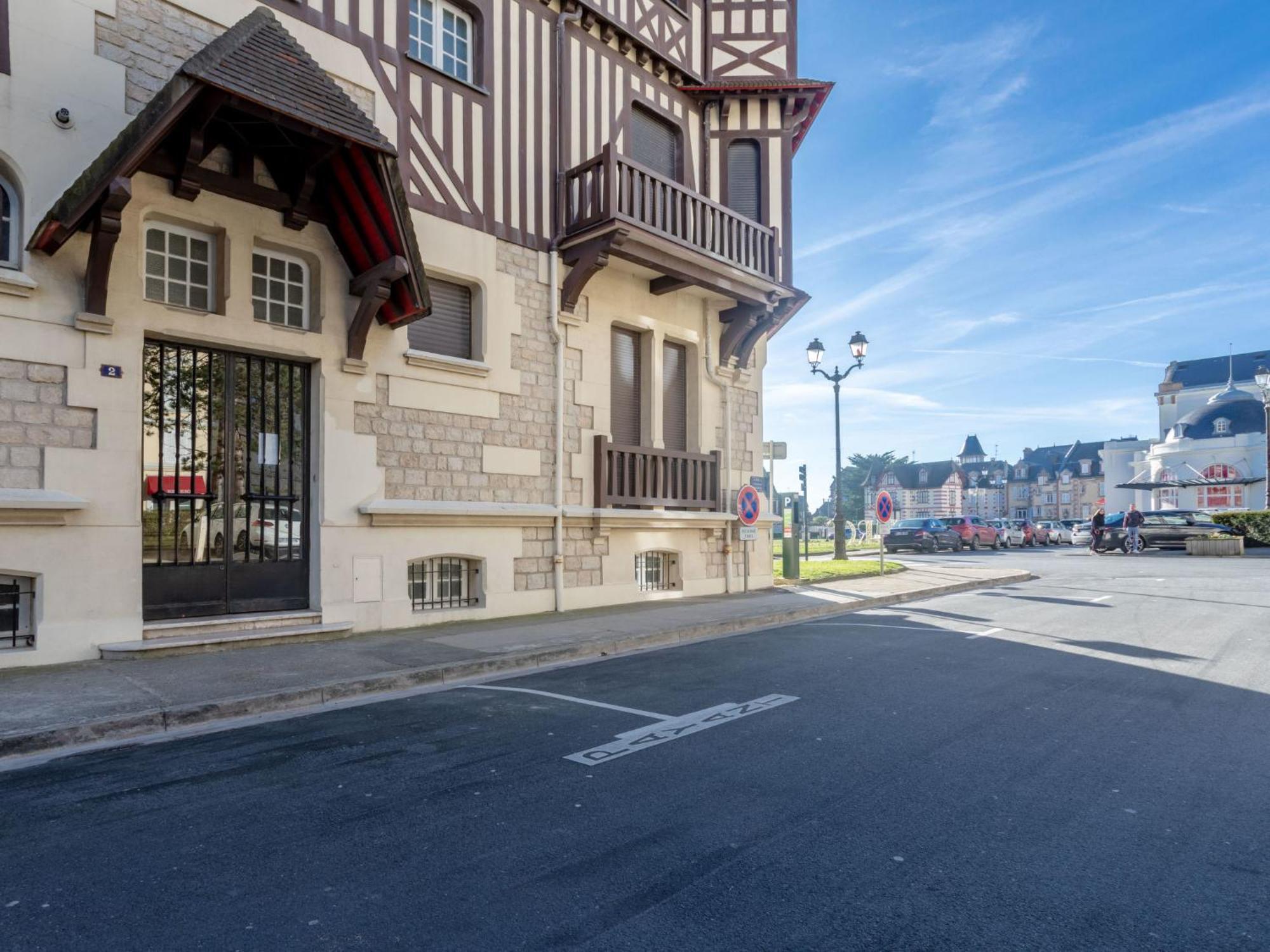 Apartment Le Normandie Home By Interhome Cabourg Luaran gambar
